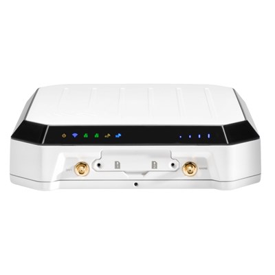 Cradlepoint W2000 5G Router with 1 Year Netcloud Essential Plan