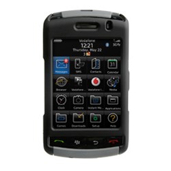Blackberry Compatible Naztech SnapOn Cover - Black and Grey 10104NZ