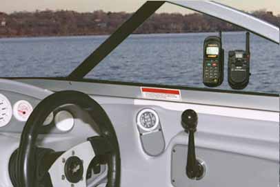 Boat_w_phone_and_FRS.JPG (17026 bytes)